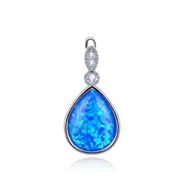 MOISS stříbrný přívěsek OPÁL