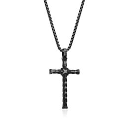 DIVERSE náhrdelník z oceli KŘÍŽEK