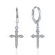 MOISS stříbrné náušnice KŘÍŽEK